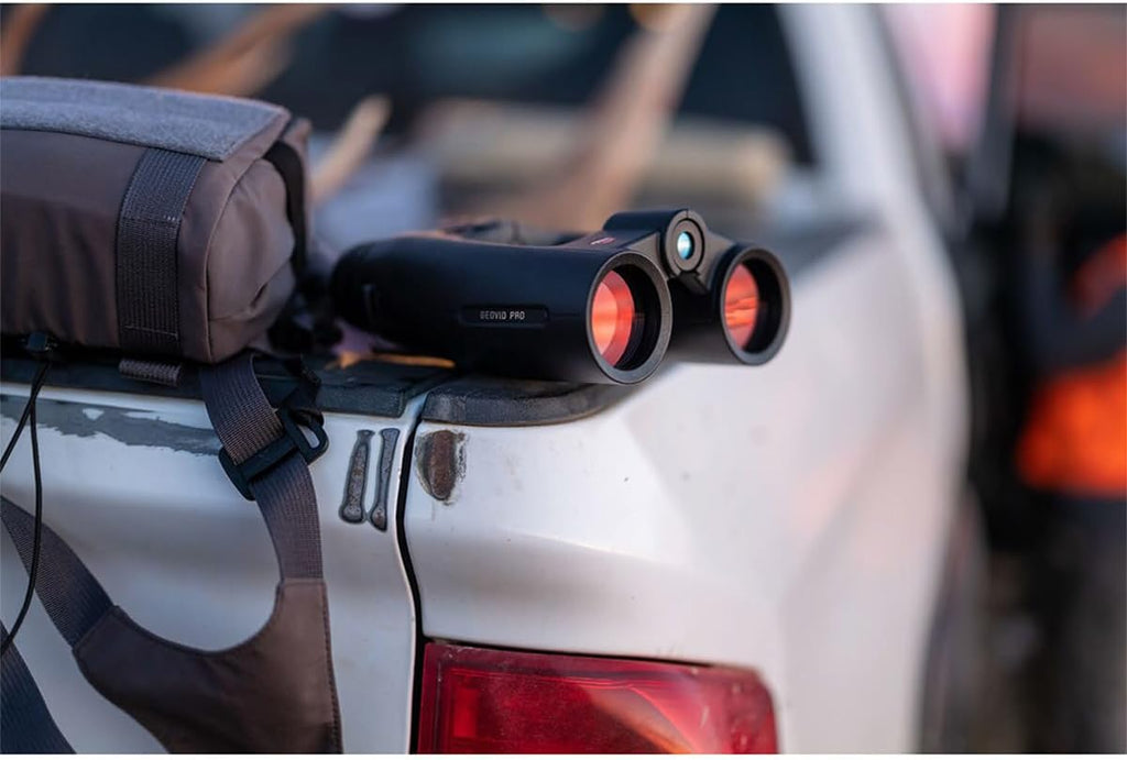 LEICA Geovid Pro Rugged Compact Ergonomic Lightweight Weather-Proof Hunting Rangefinder Binoculars with Built-in Compass, 8 x 42