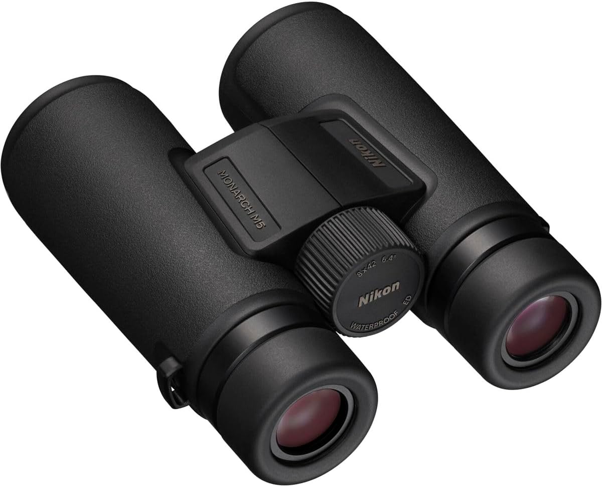 NIKON Monarch M5 Binoculars | Waterproof Fogproof ED Glass Optics with Dielectric Prism Coating | Bright High-Resolution Outdoor Binoculars for Birdwatching, Hiking & Wildlife, 8x42
