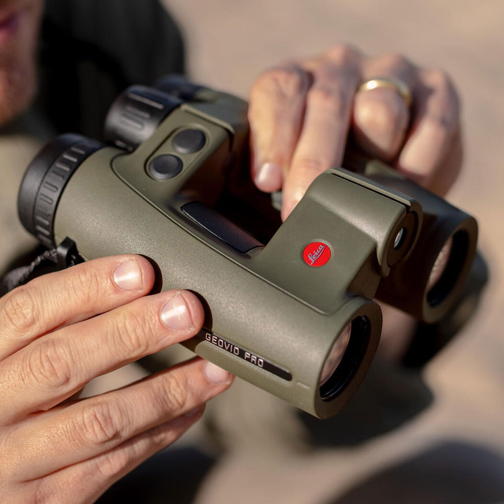LEICA Geovid Pro 32 Rugged Compact Ergonomic Lightweight Weather-Proof Rangefinder Binoculars for Outdoor, Hunting, Bird Watching, Travel, Olive Green, 10x32