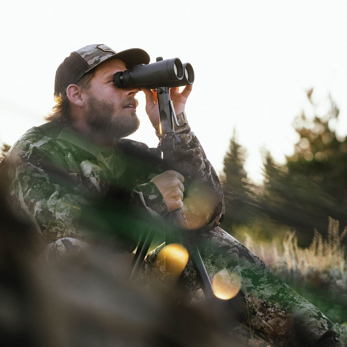 Maven B1.2 10x42mm Binocular | Moss/Black/ED Glass
