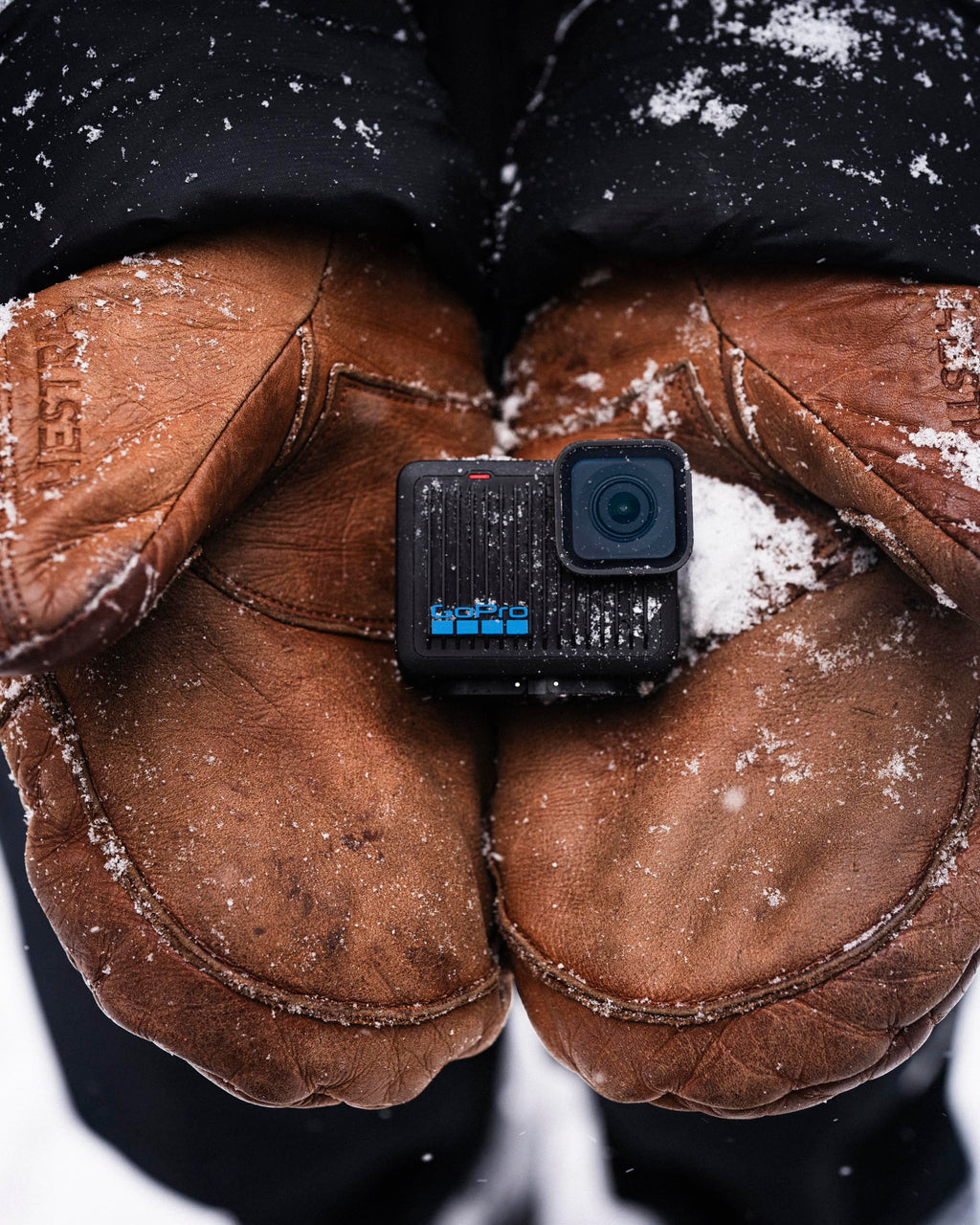 GoPro LIT Hero - Lightweight, Compact, Waterproof Action Camera with Built-in Light, 4K60 Ultra HD Video, 12MP Photo, Touch Screen, HyperSmooth Stabilization