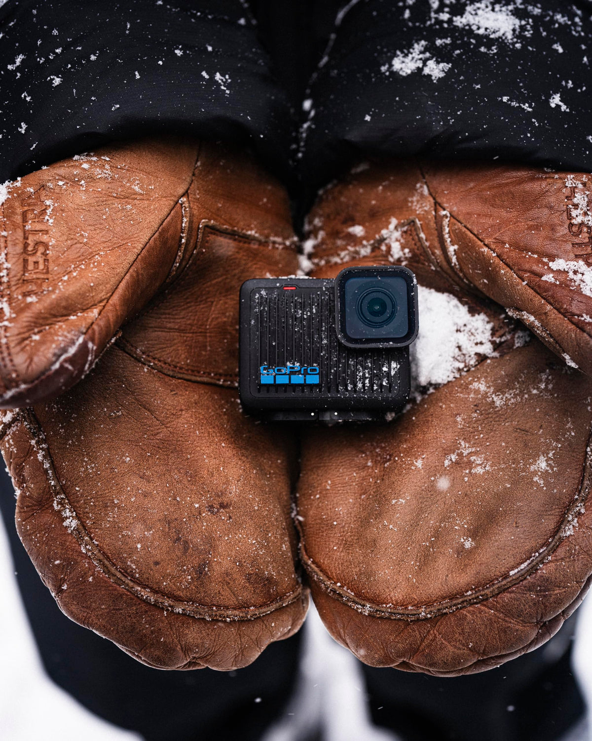 GoPro LIT Hero - Lightweight, Compact, Waterproof Action Camera with Built-in Light, 4K60 Ultra HD Video, 12MP Photo, Touch Screen, HyperSmooth Stabilization